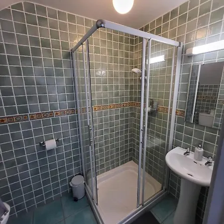 Apartament Curragh View *