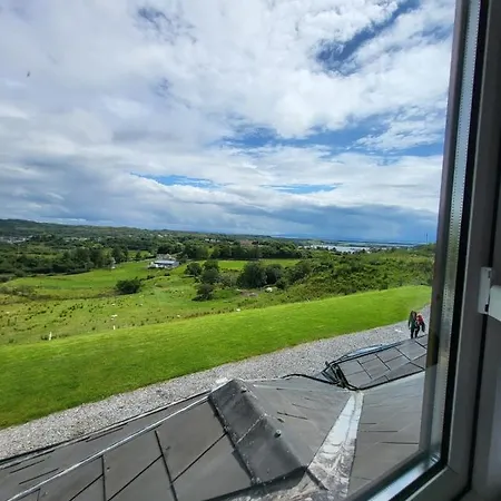 Curragh View Apartament